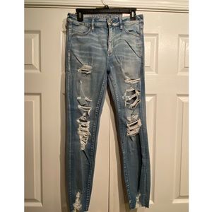 Ripped High Waisted Jeans/Jeggings